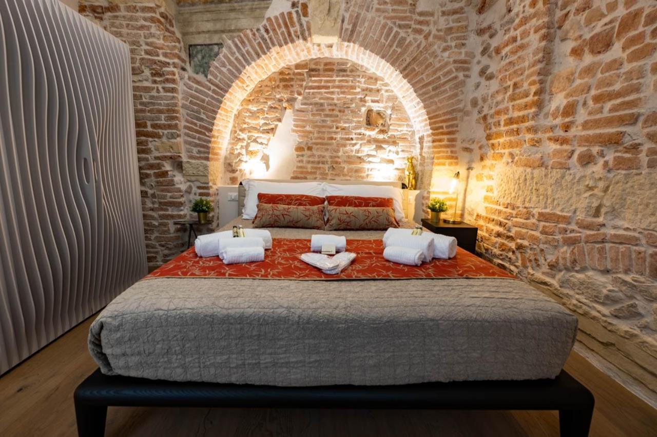 Verona Romana Apartments Esterno foto