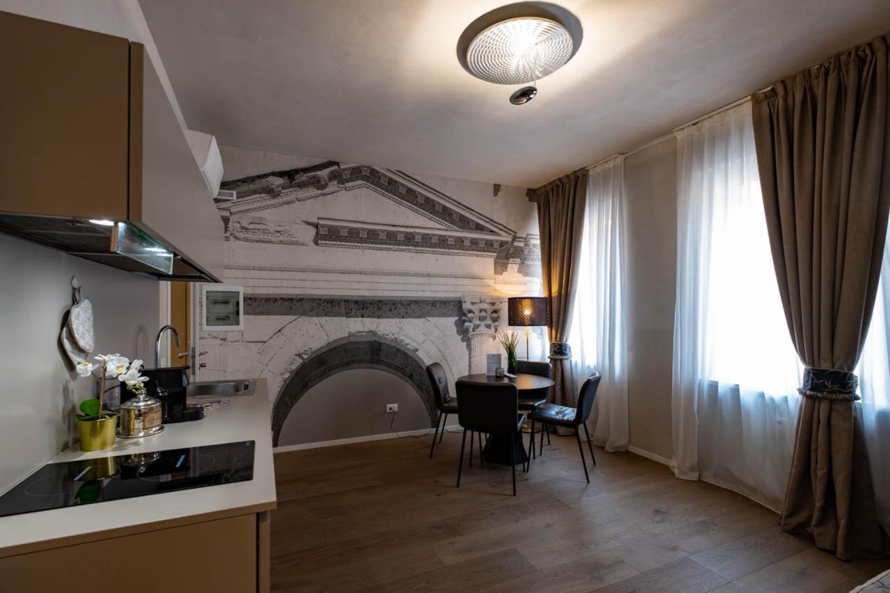 Verona Romana Apartments Esterno foto