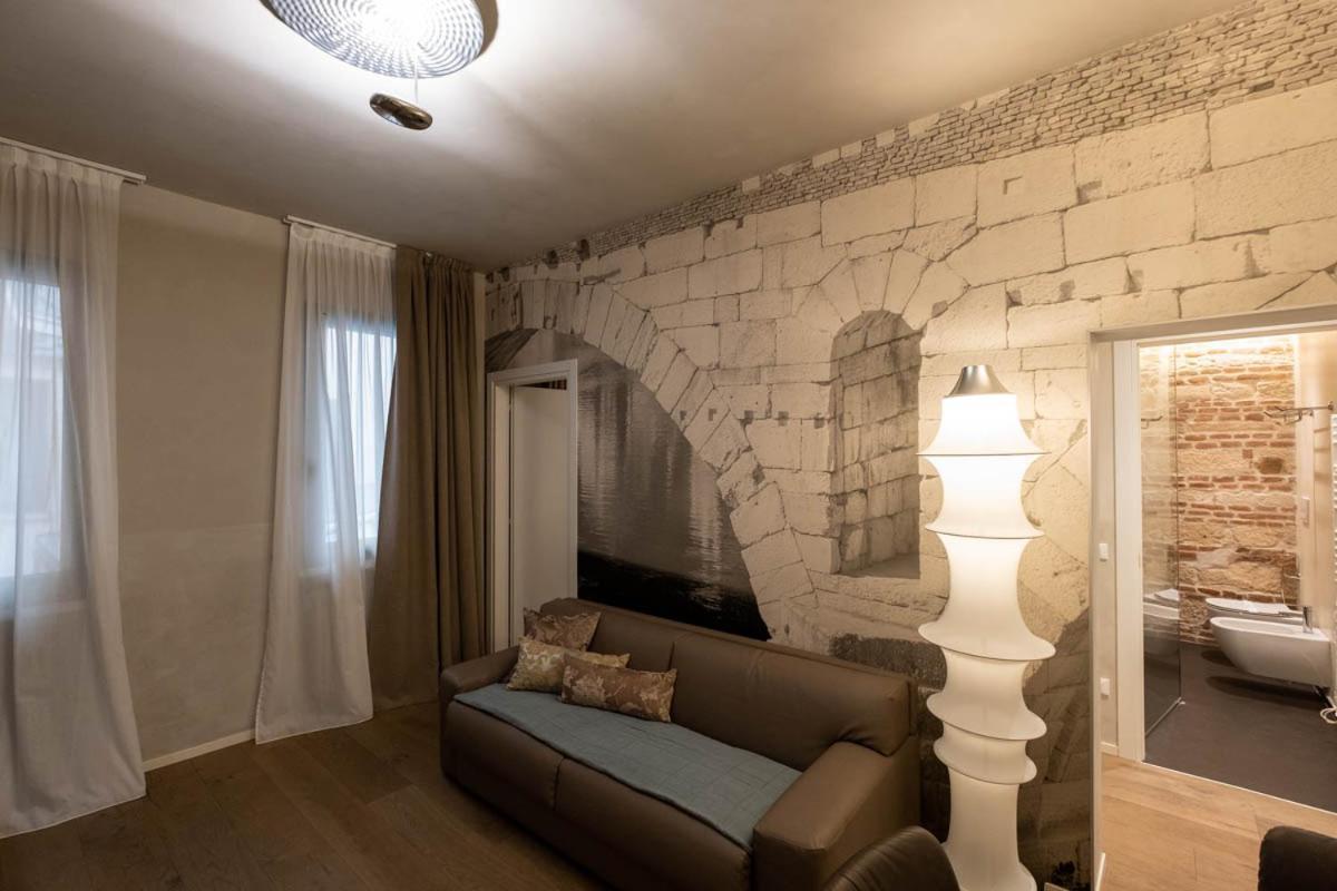 Verona Romana Apartments Esterno foto